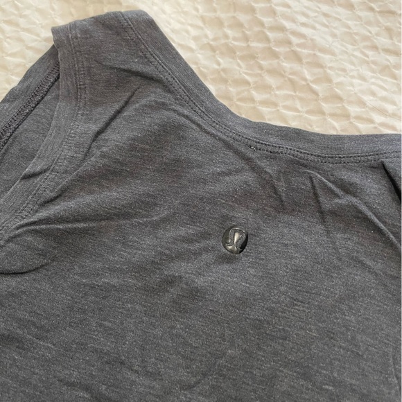 Lululemon Tie-side Tank in Charcoal - Picture 3 of 3